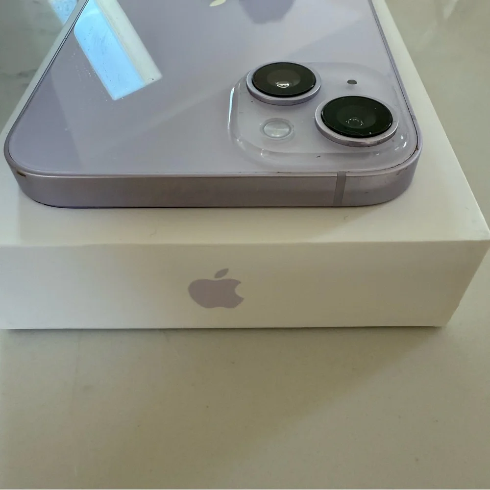 APPLE iPhone 14 Plus 128GB in Light Purple